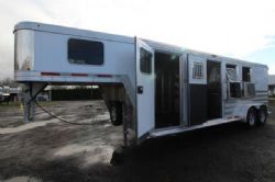 2024 Featherlite 9600 3 Horse GN Trailer