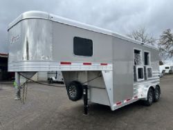 2024 Exiss 7200 2H GN - Easy Care Floor - Warmblood -Aluminum