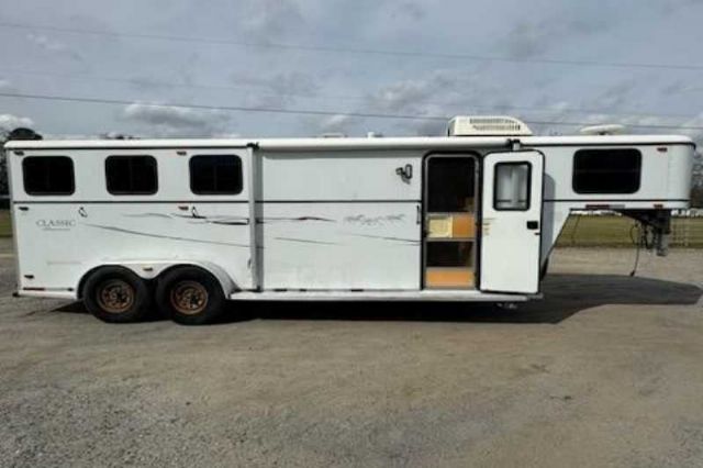 Used Horse Trailers for Sale