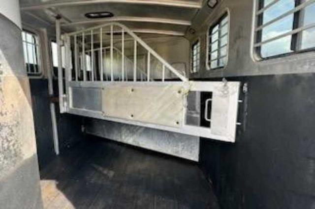 Used Horse Trailers for Sale