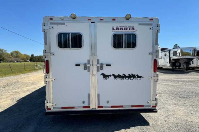 Used Horse Trailers for Sale