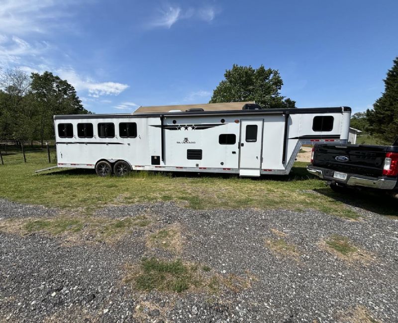 Used Horse Trailers for Sale