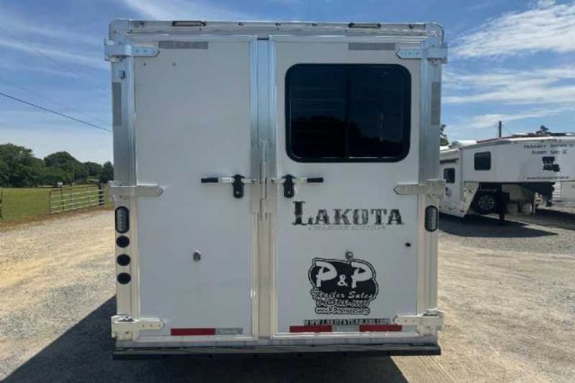 Used Horse Trailers for Sale