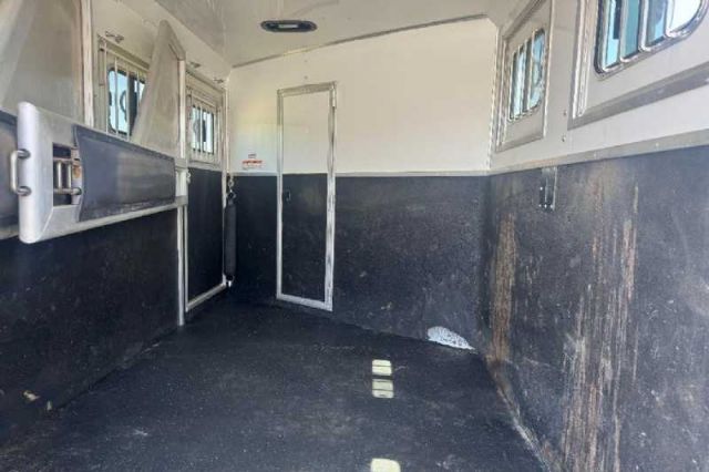 Used Horse Trailers for Sale