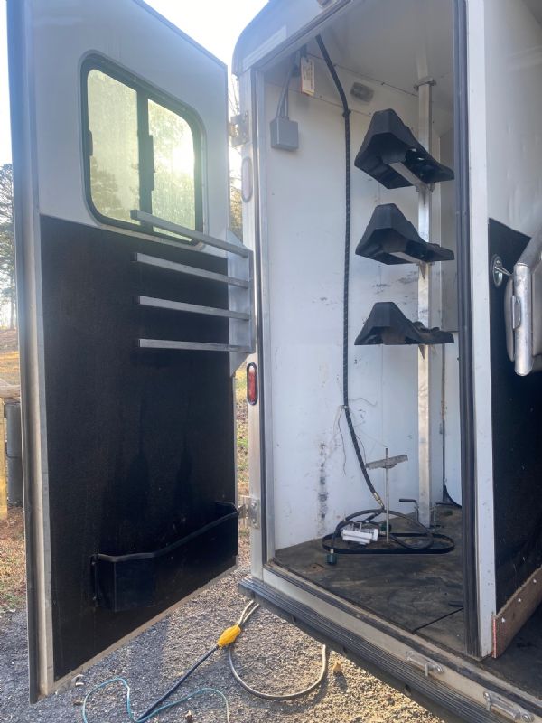 Used Horse Trailers for Sale