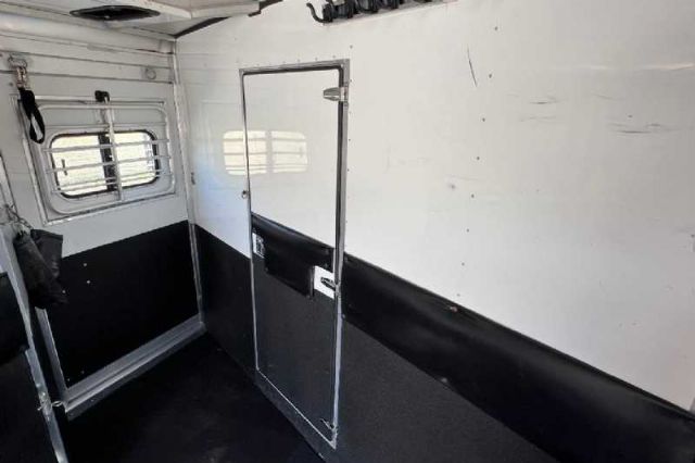 Used Horse Trailers for Sale