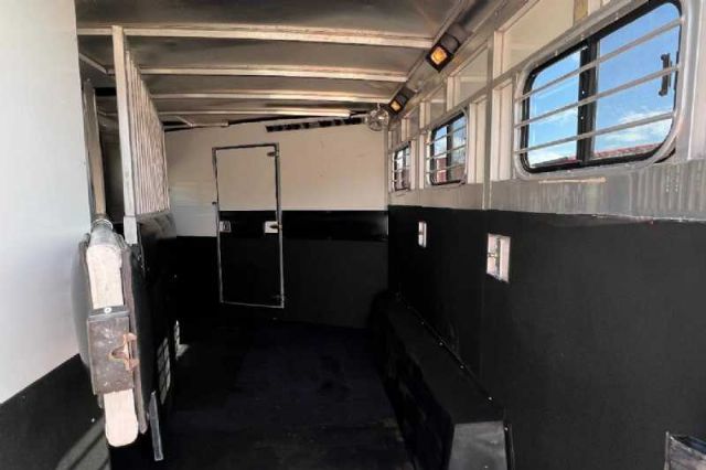 Used Horse Trailers for Sale