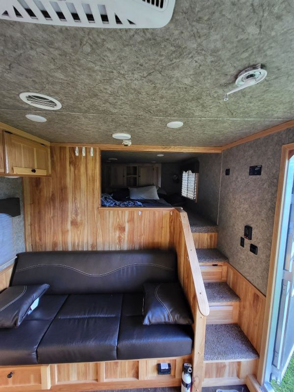 Used Horse Trailers for Sale