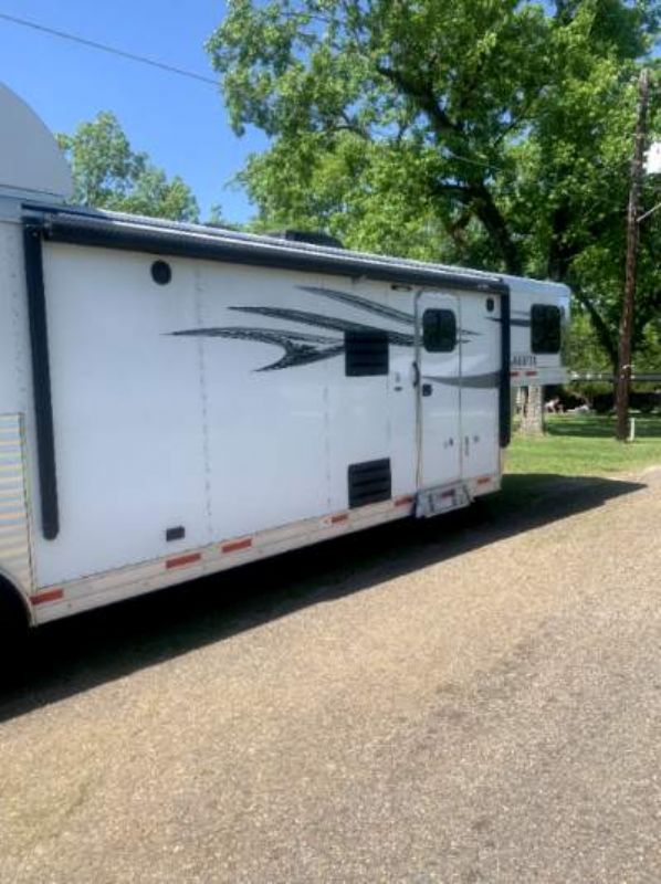 Used Horse Trailers for Sale