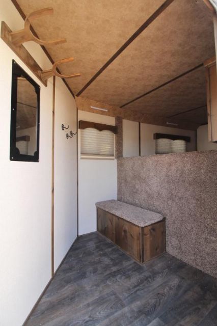 Used Horse Trailers for Sale