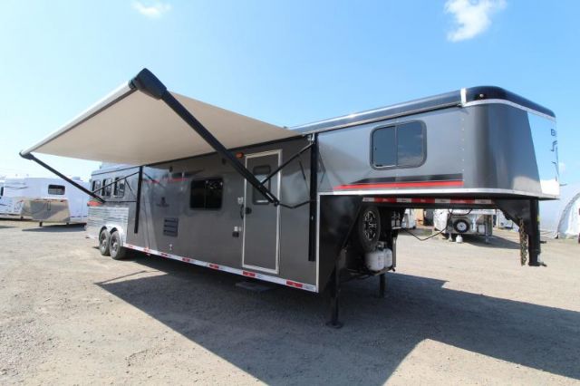 Used Horse Trailers for Sale