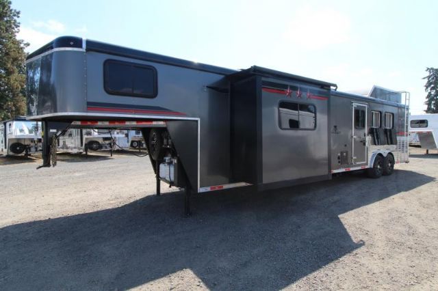 Used Horse Trailers for Sale