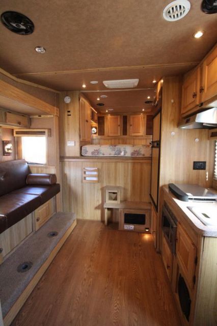 Used Horse Trailers for Sale
