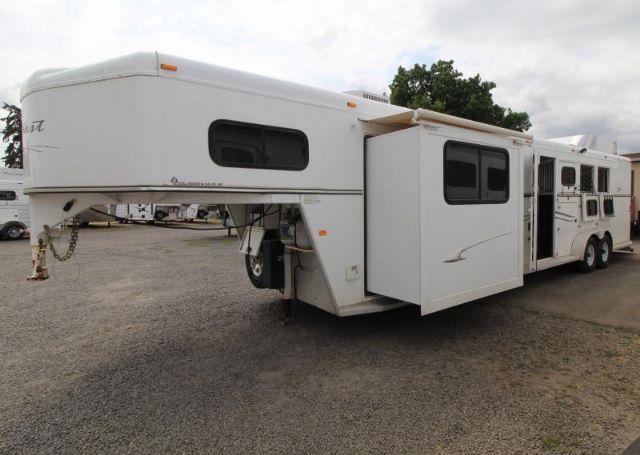 Used Horse Trailers for Sale