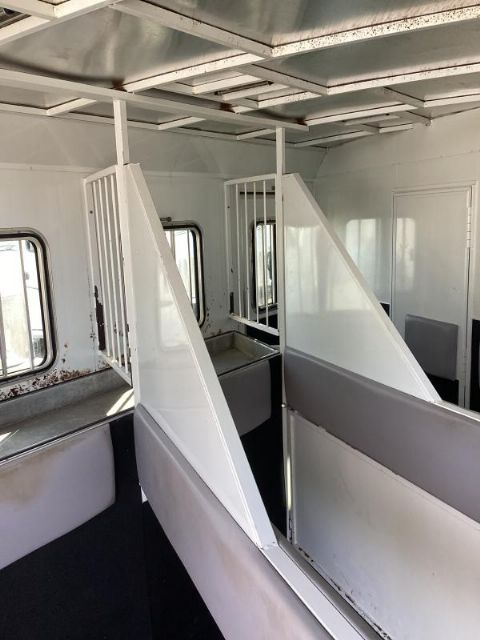 Used Horse Trailers for Sale