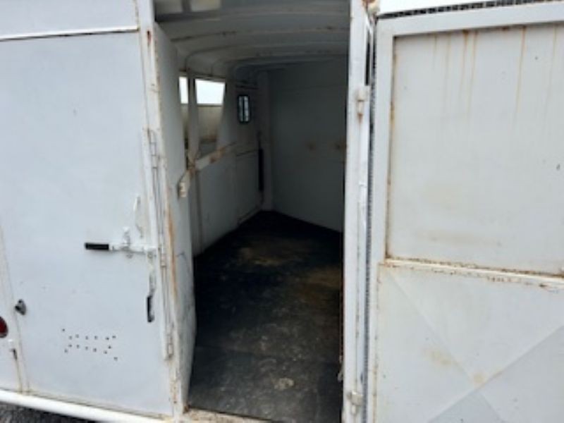 Used Horse Trailers for Sale