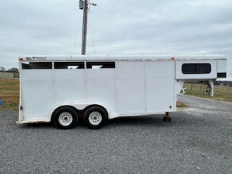 Used Horse Trailers for Sale