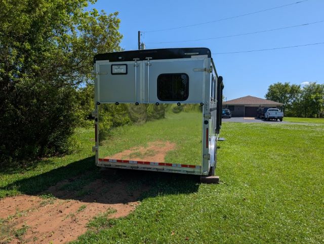 Used Horse Trailers for Sale