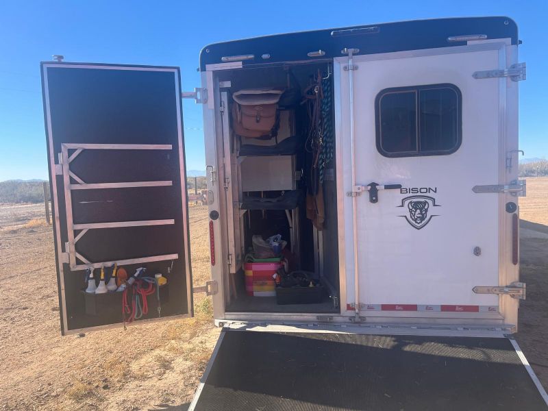 Used Horse Trailers for Sale