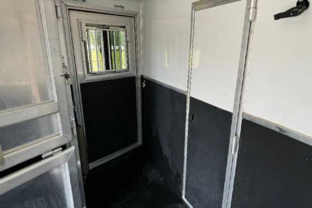 Used Horse Trailers for Sale