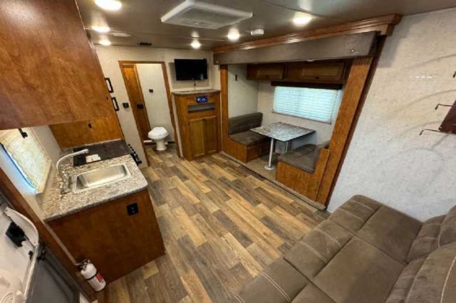 Used Horse Trailers for Sale