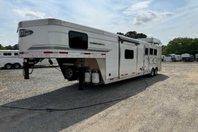 Used Horse Trailers for Sale
