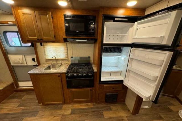Used Horse Trailers for Sale