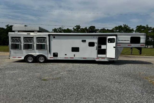 Used Horse Trailers for Sale