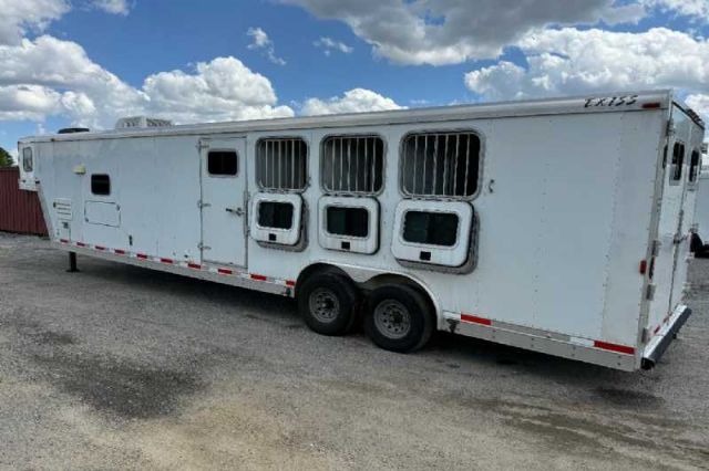 Used Horse Trailers for Sale