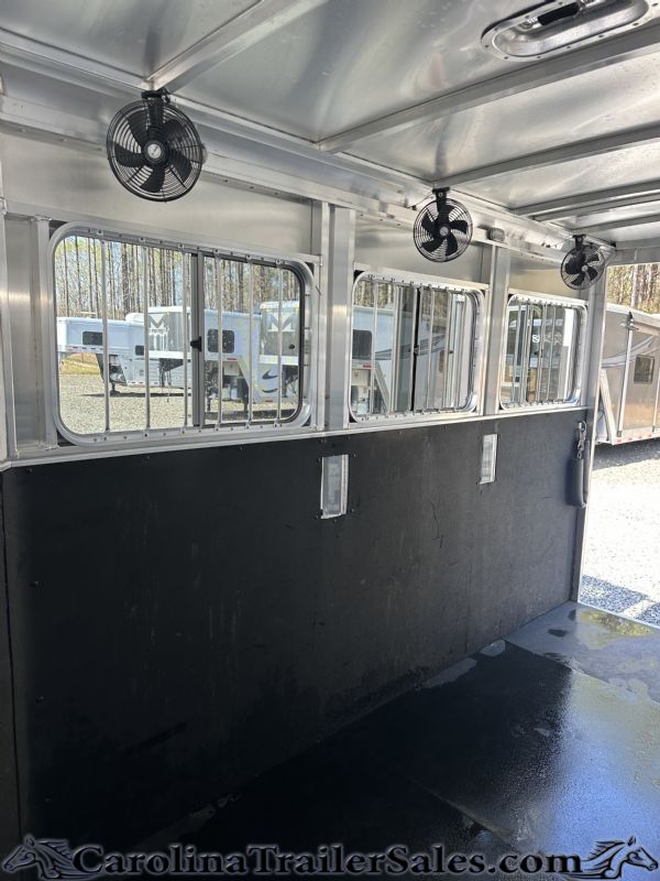 Used Horse Trailers for Sale