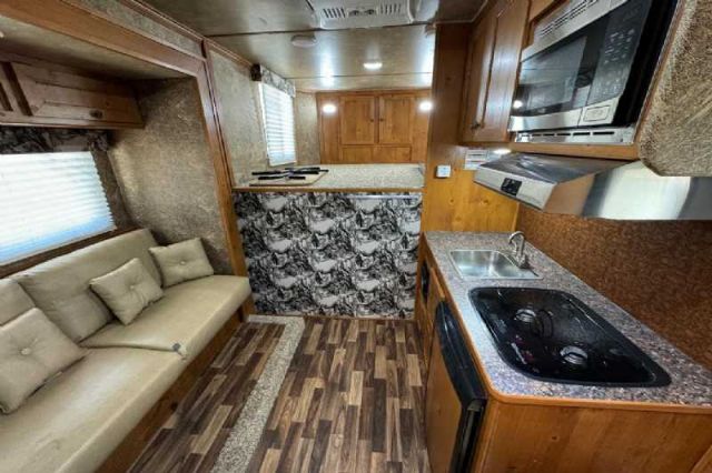 Used Horse Trailers for Sale