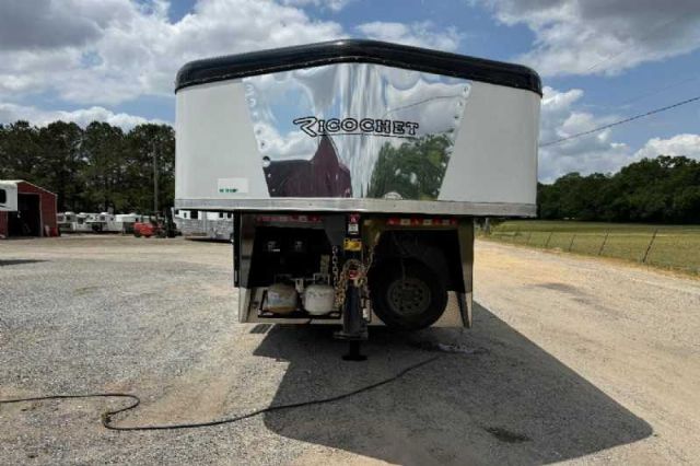 Used Horse Trailers for Sale