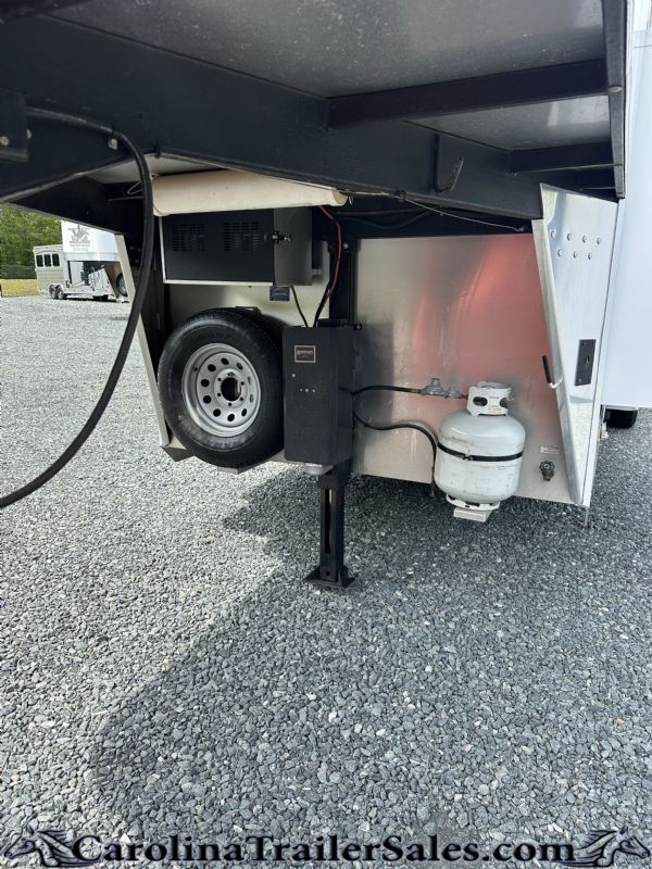 Used Horse Trailers for Sale