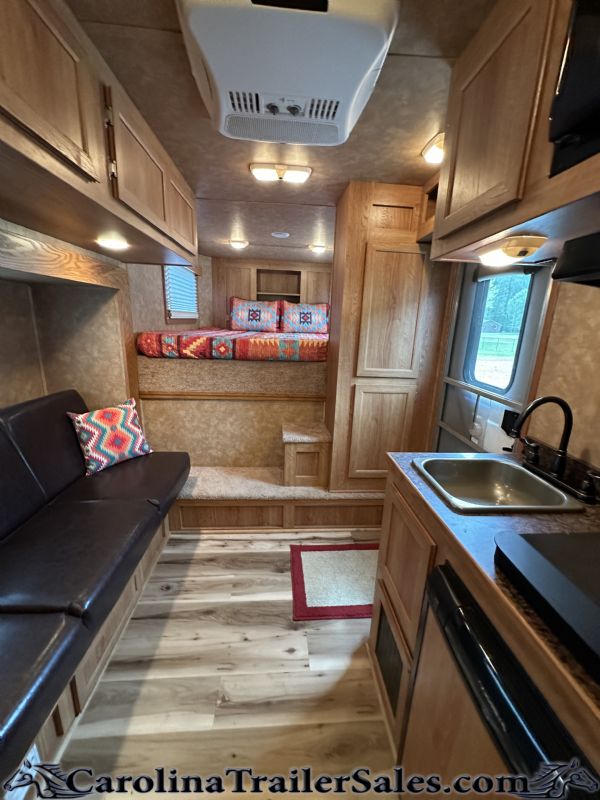 Used Horse Trailers for Sale