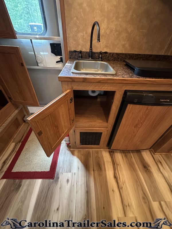 Used Horse Trailers for Sale