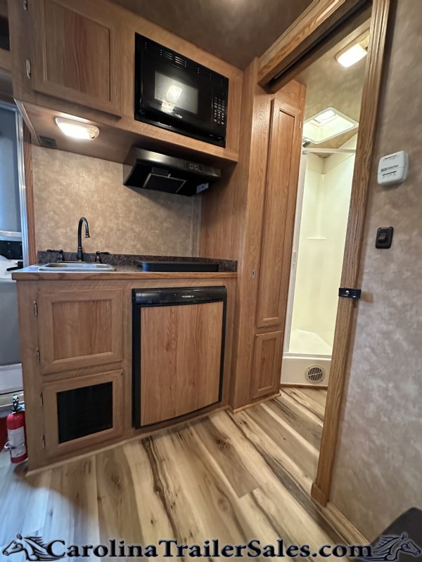 Used Horse Trailers for Sale
