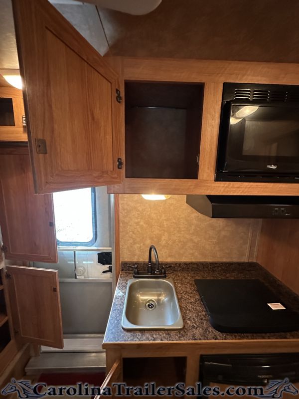 Used Horse Trailers for Sale