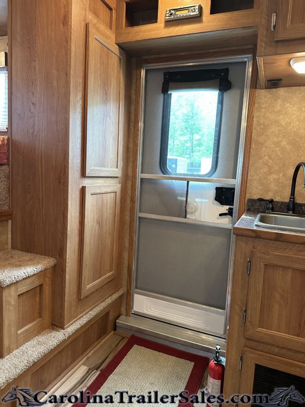 Used Horse Trailers for Sale