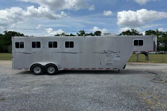 Used Horse Trailers for Sale