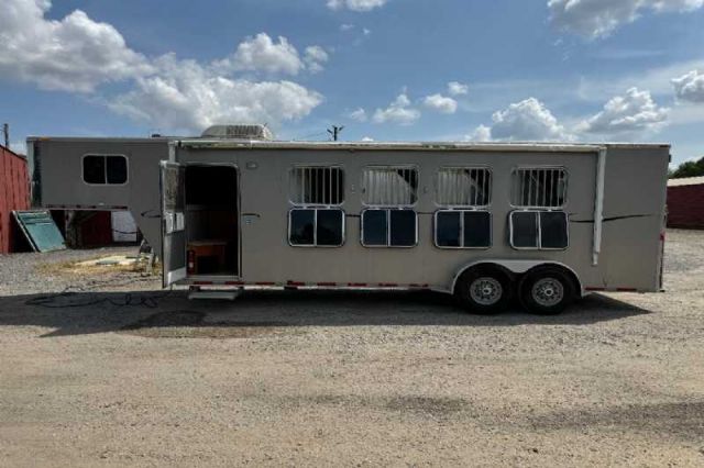 Used Horse Trailers for Sale