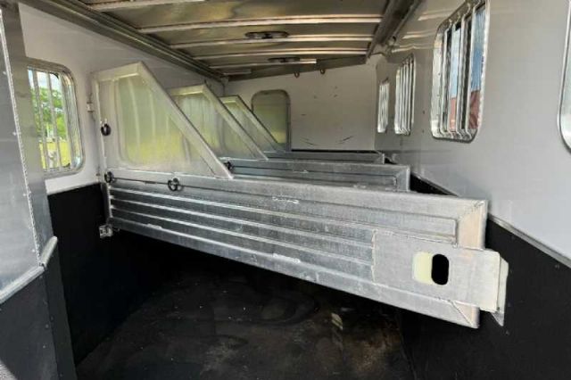 Used Horse Trailers for Sale