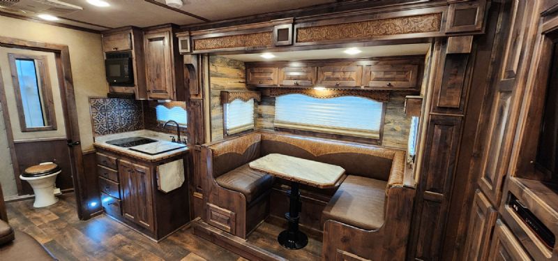 Used Horse Trailers for Sale