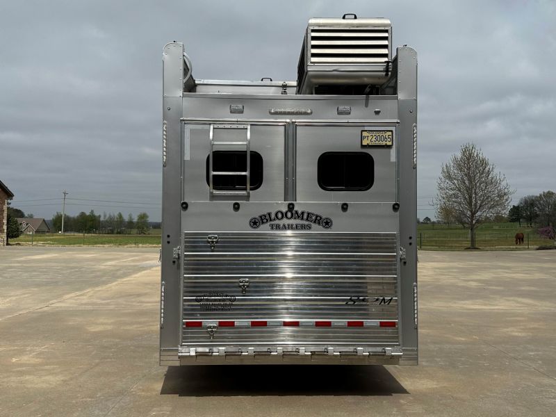 Used Horse Trailers for Sale