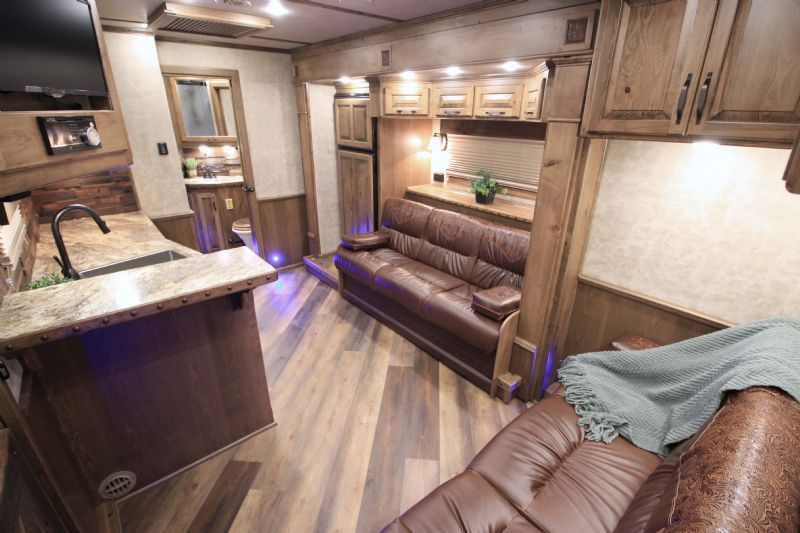 Used Horse Trailers for Sale