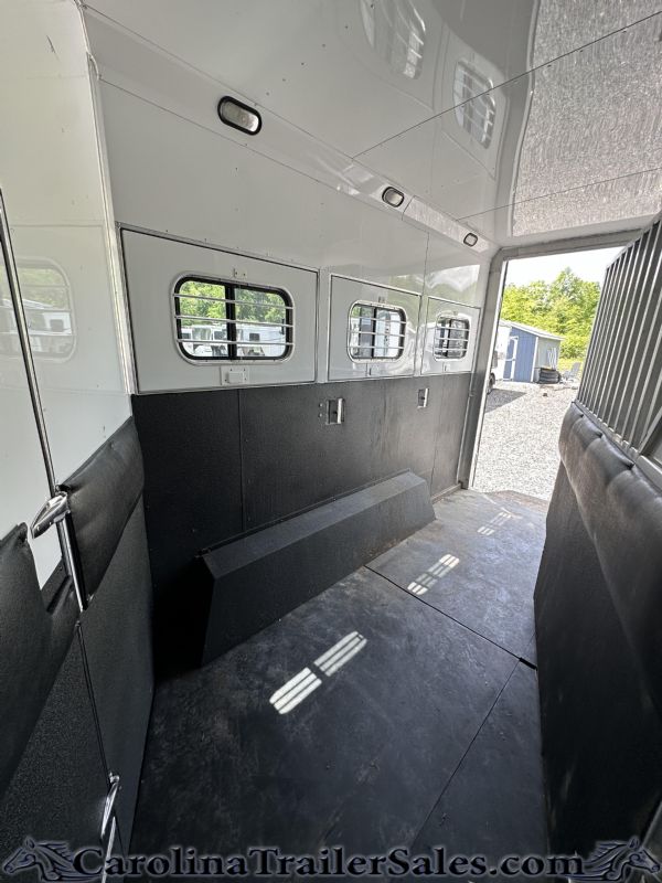 Used Horse Trailers for Sale