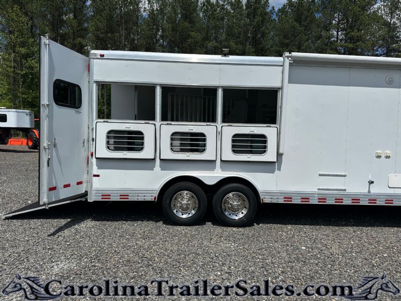 Used Horse Trailers for Sale