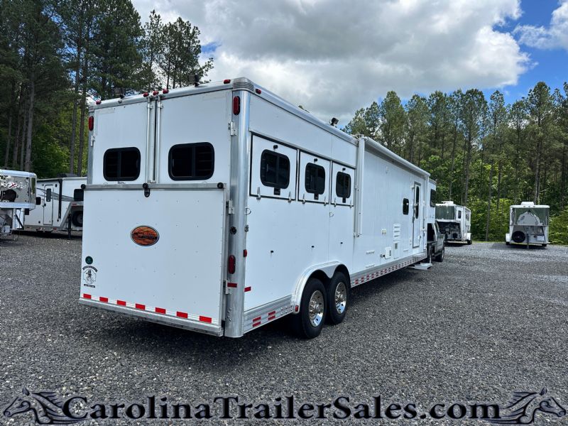 Used Horse Trailers for Sale