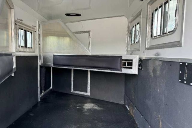 Used Horse Trailers for Sale