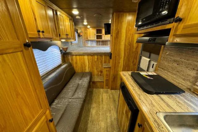 Used Horse Trailers for Sale
