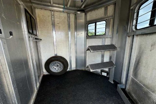 Used Horse Trailers for Sale
